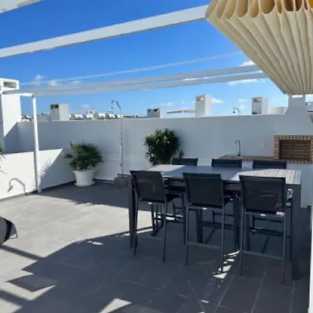 Luxury In With Private Roof Terrace Alvor