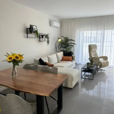 Luxury In With Private Roof Terrace Διαμέρισμα *